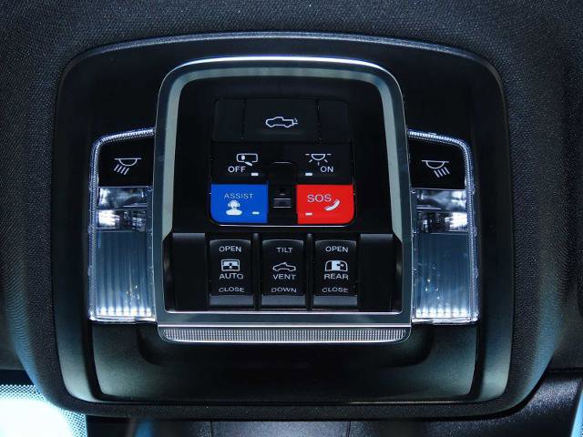 Used 2023 RAM 2500 Limited image 28