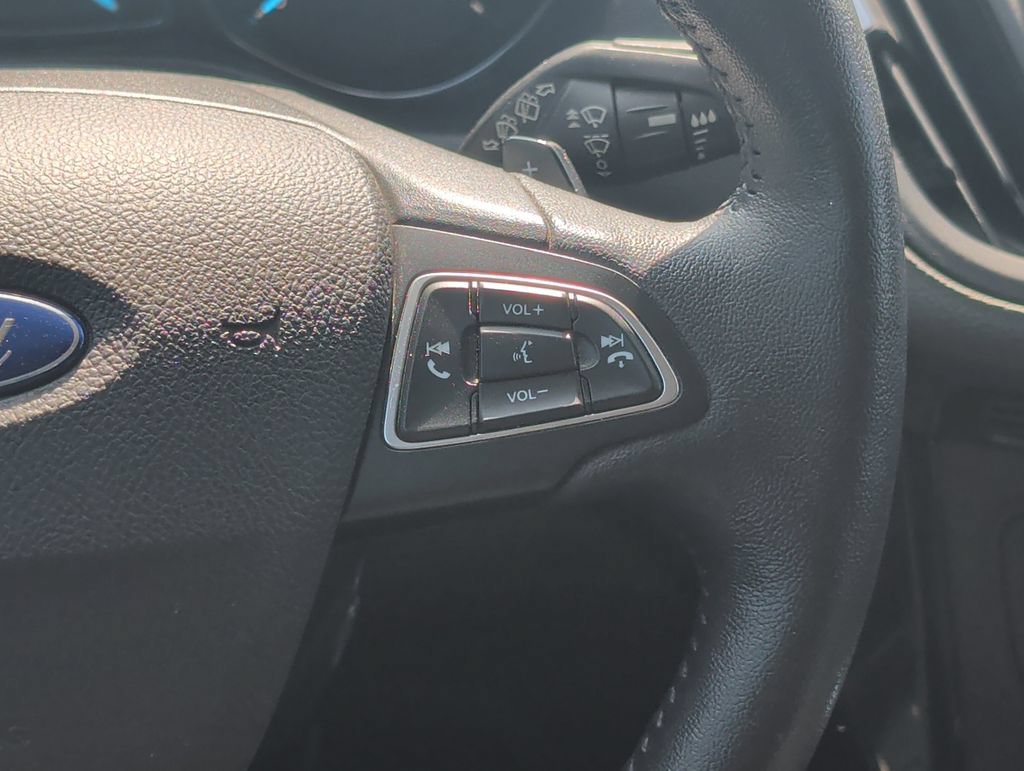 Certified 2018 Ford Escape Titanium FWD image 24