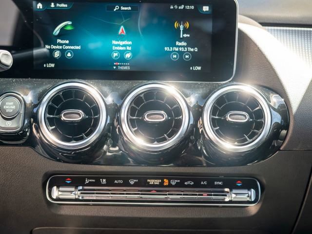 Used 2021 Mercedes-Benz GLA 250 4MATIC image 31