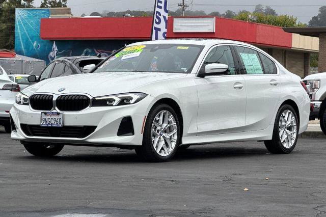 Used 2025 BMW 330i Sedan image 30