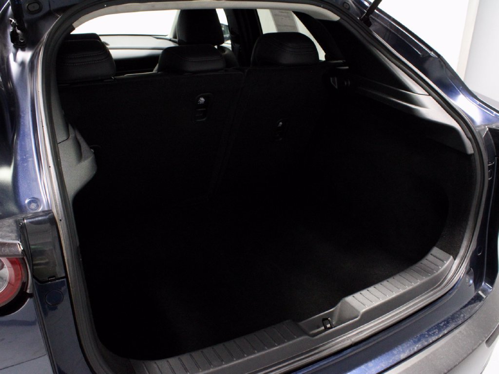 Used 2025 MAZDA CX-30 AWD 2.5 S w/ Select Sport Pkg image 12