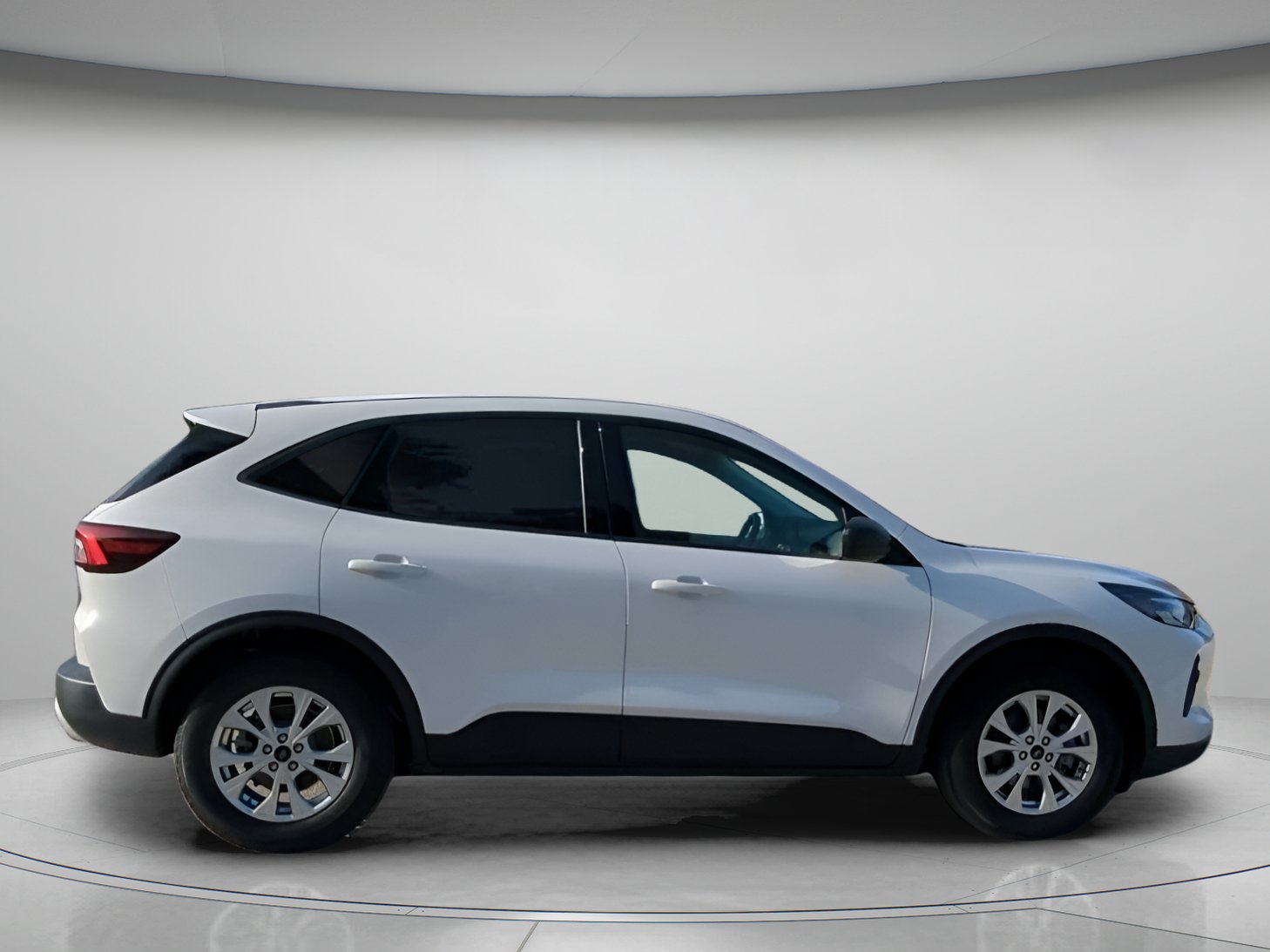 Certified 2025 Ford Escape Active FWD image 32