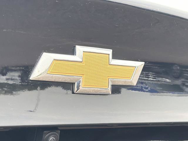 Used 2023 Chevrolet Malibu LT FWD image 13