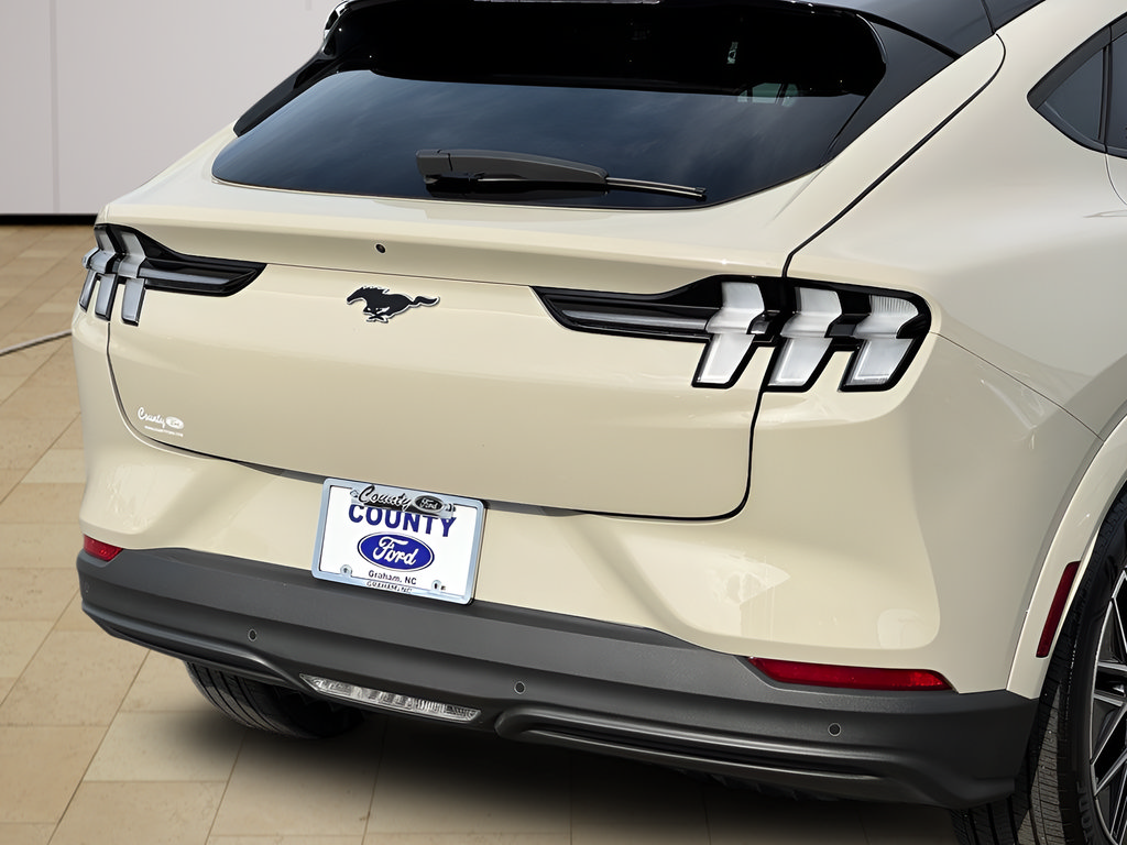 Certified 2025 Ford Mustang Mach-E Premium RWD image 46