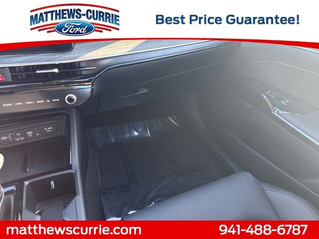 Used 2025 Kia K5 EX image 23