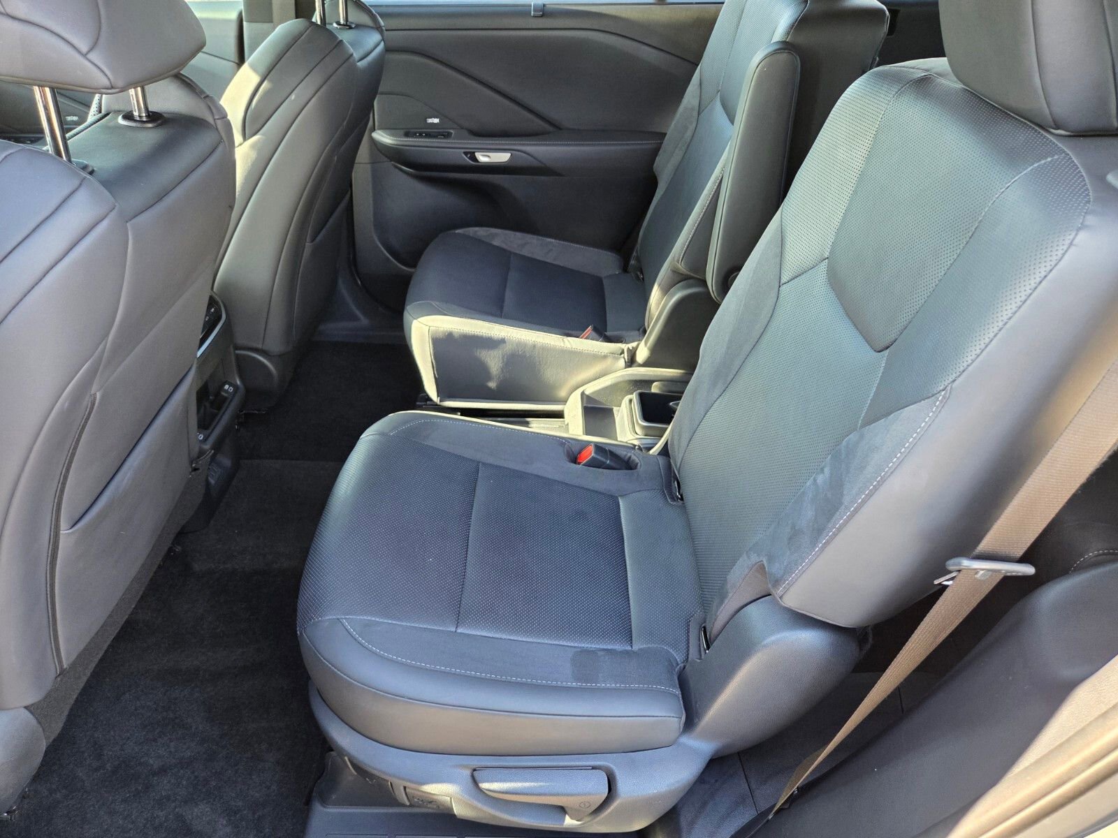 Used 2024 Lexus TX 500h AWD w/ Technology Package image 11