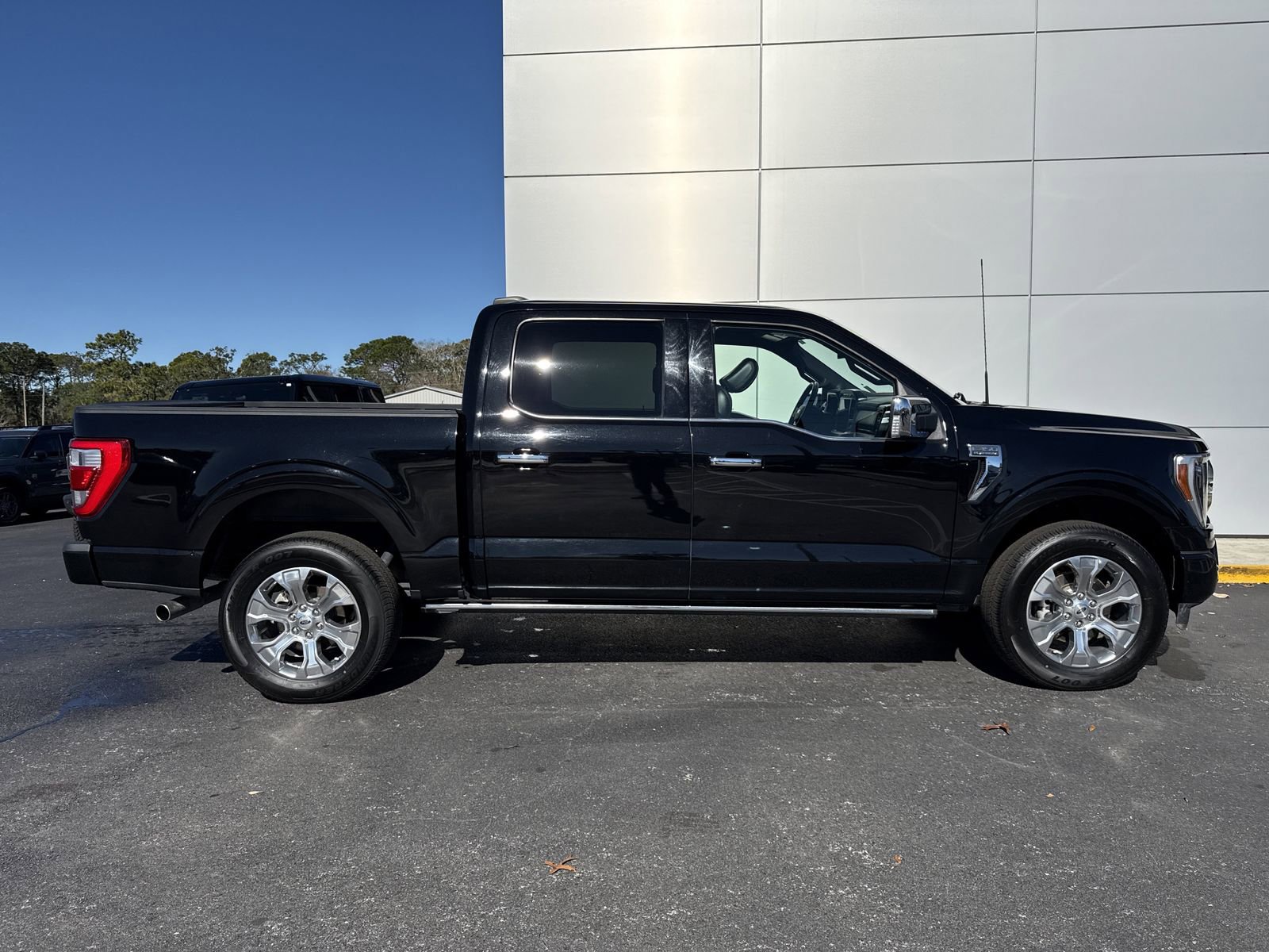 Certified 2023 Ford F150 Platinum image 3