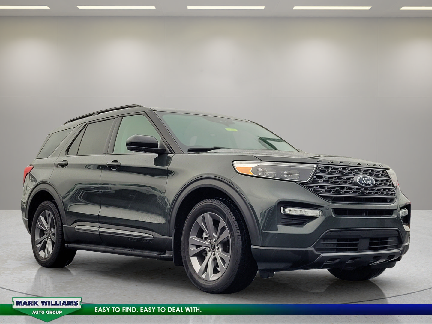 Certified 2022 Ford Explorer XLT w/ Equipment Group 202A