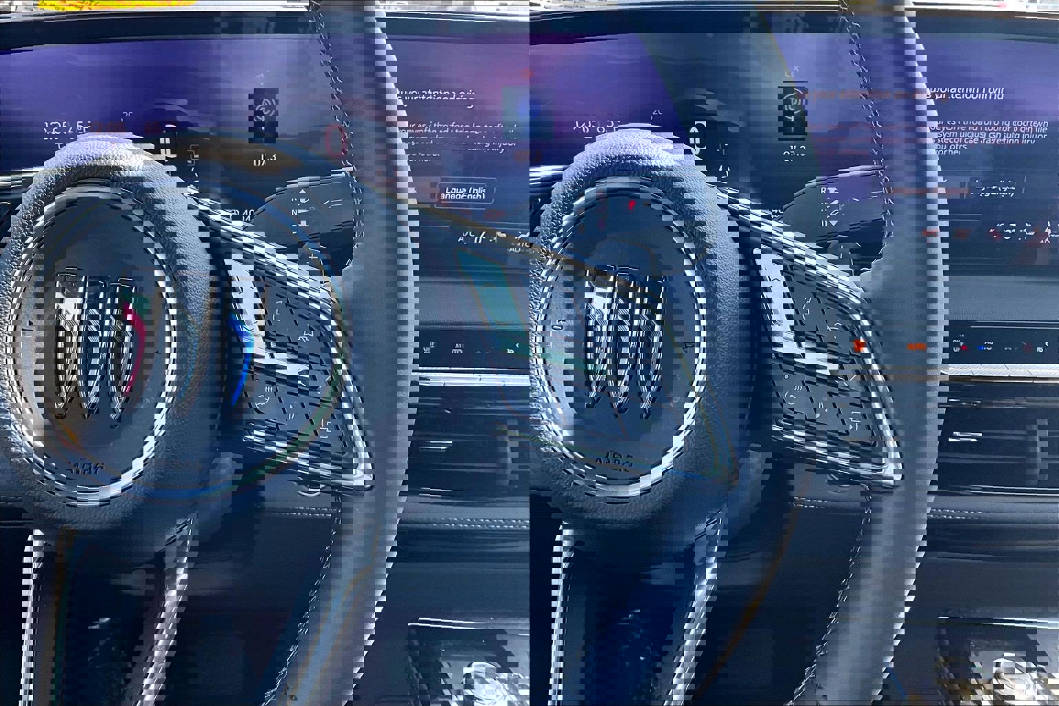 Used 2026 Buick Enclave Preferred AWD/4WD image 19