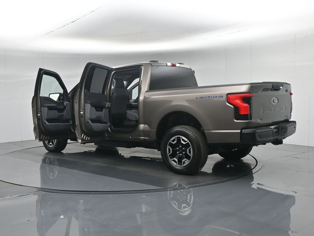 Certified 2023 Ford F150 Lightning Pro w/ Tow Technology Package AWD/4WD image 36