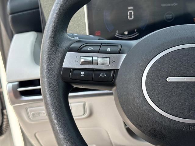 Used 2025 Hyundai Tucson SEL FWD image 19