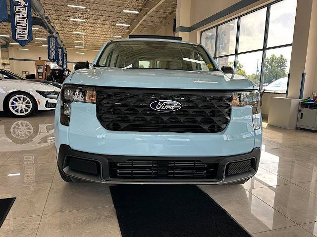 Certified 2026 Ford Maverick XLT FWD image 3