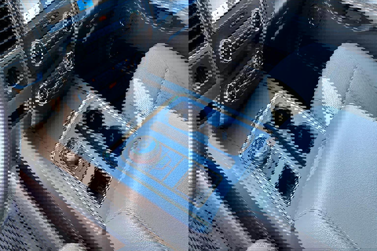 Certified 2019 Ford Expedition XLT w/ Cargo Package image 19