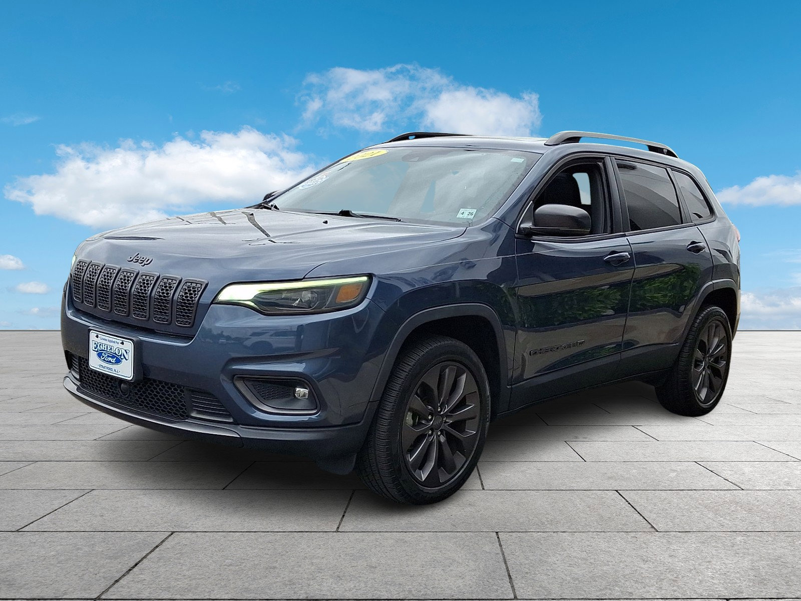 Used 2021 Jeep Cherokee Latitude Lux 80th Anniv w/ Quick Order Package 26U 80TH AWD/4WD image 3