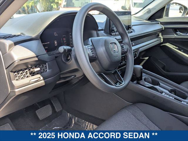 Used 2025 Honda Accord SE image 12