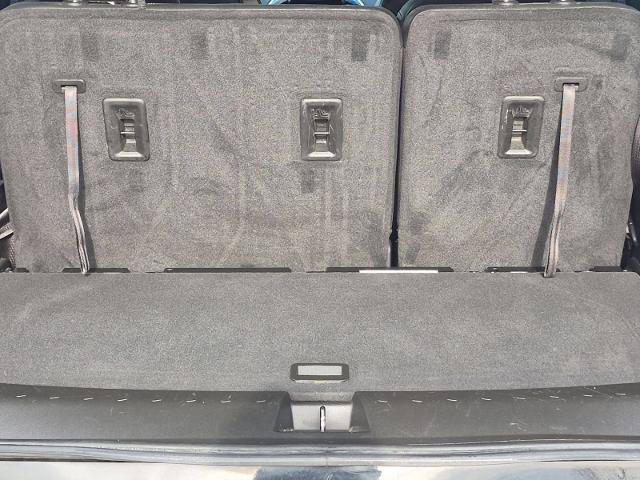 Used 2022 Chevrolet Traverse Premier w/ Redline Edition AWD/4WD image 30
