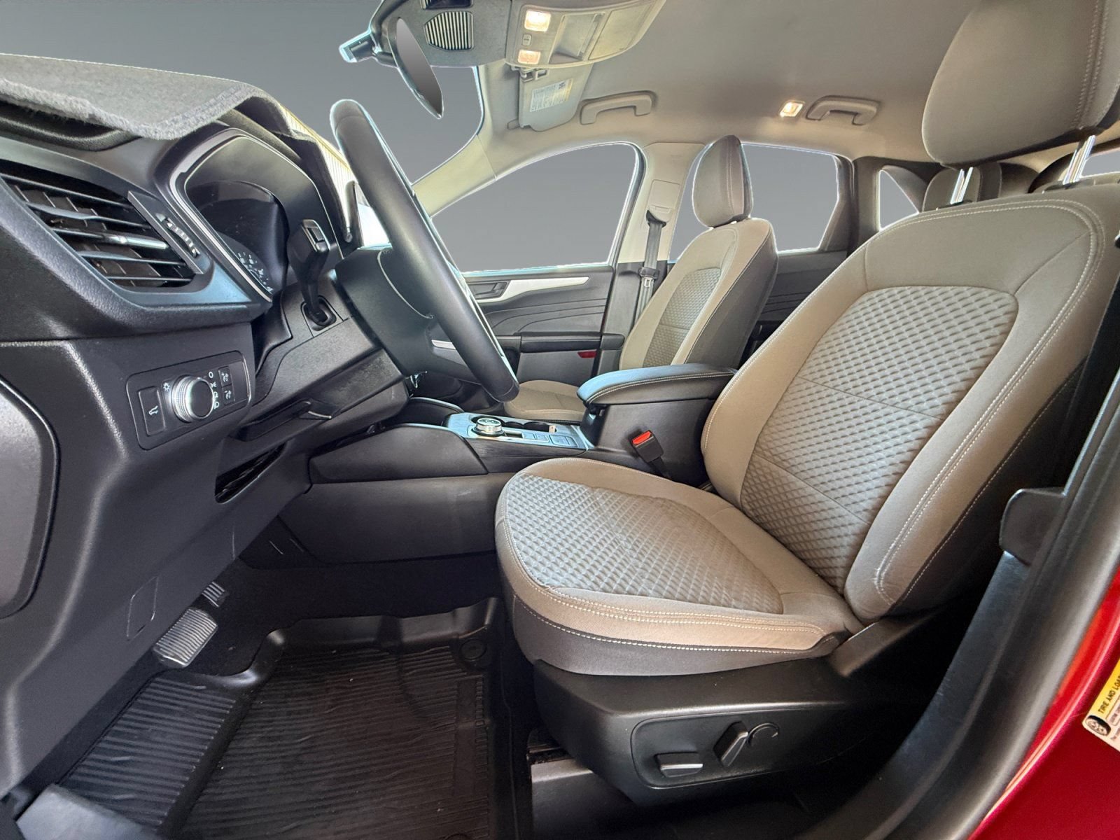 Certified 2022 Ford Escape SE w/ SE Sport Appearance Package FWD image 12