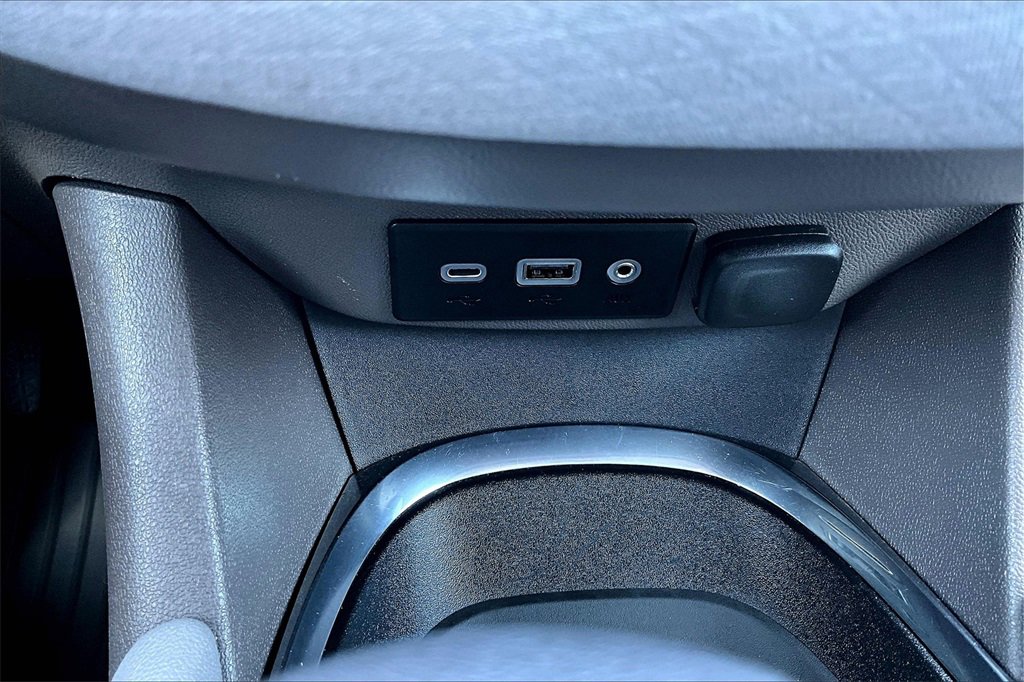 Used 2022 Chevrolet Malibu LS w/ Driver Confidence Package II image 32