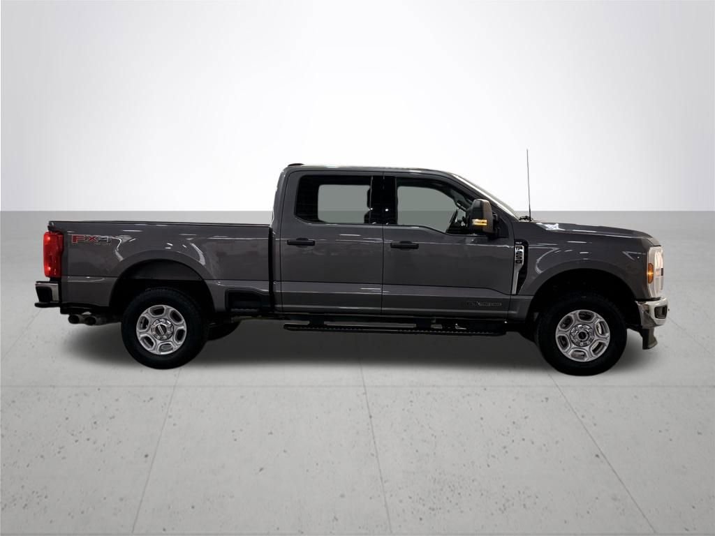 Certified 2025 Ford F250 XLT w/ FX4 Off-Road Package image 10