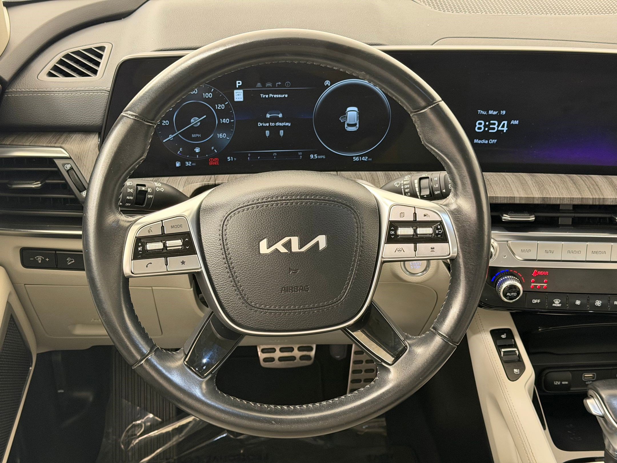 Used 2023 Kia Telluride SX image 14