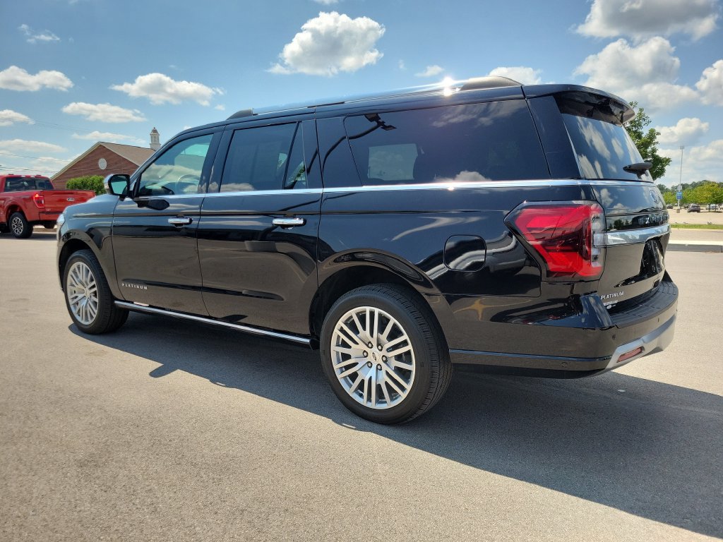 Certified 2024 Ford Expedition Max Platinum AWD/4WD image 3