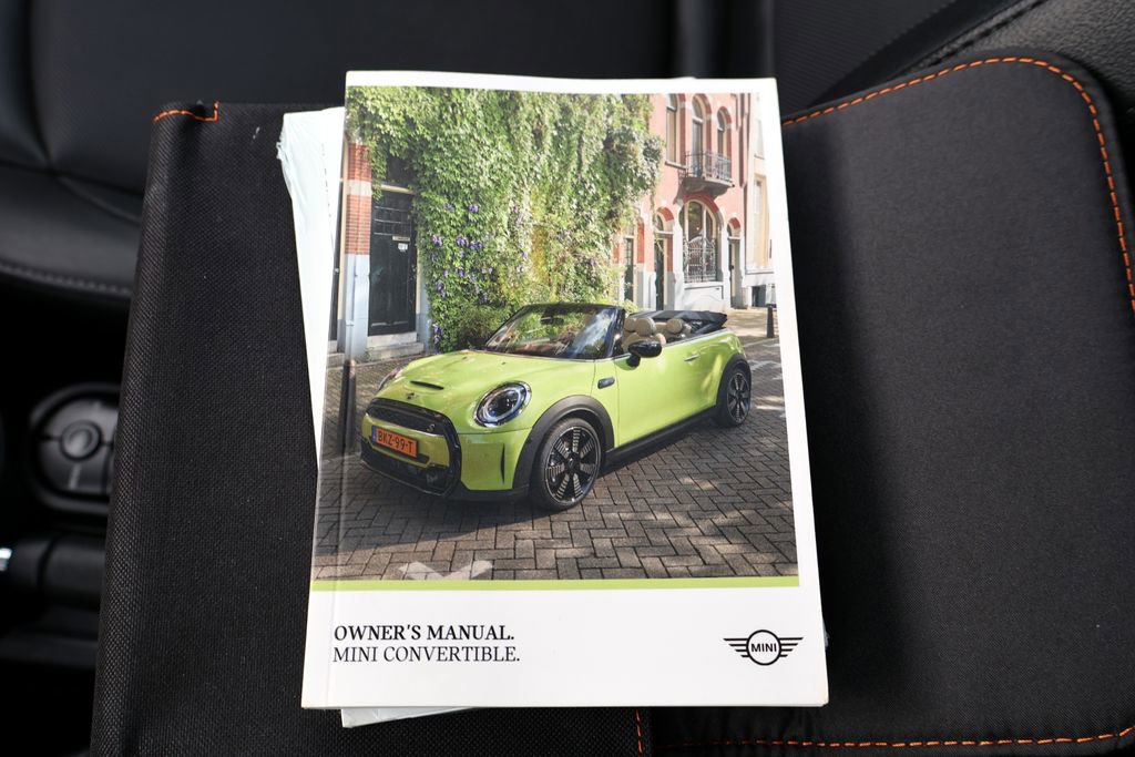 Used 2022 MINI Cooper Convertible w/ Premium Package FWD image 42