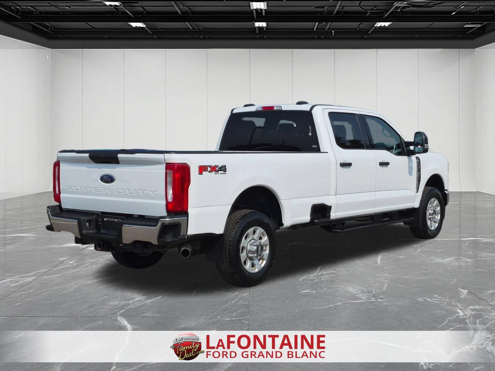 Certified 2024 Ford F250 XLT w/ FX4 Off-Road Package AWD/4WD image 5