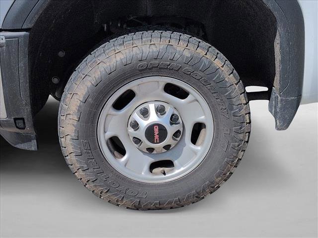 Used 2024 GMC Sierra 2500 Pro AWD/4WD image 7