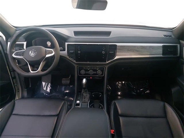 Used 2023 Volkswagen Atlas Cross Sport SE image 9