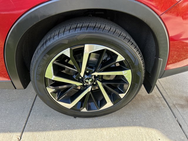 Used 2022 Mitsubishi Outlander ES FWD image 15