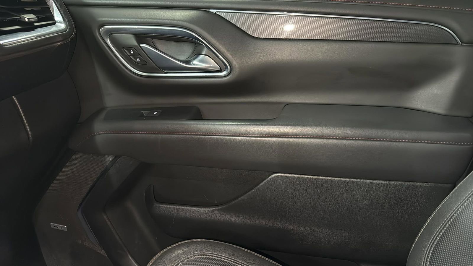 Used 2023 Chevrolet Tahoe RST w/ Luxury Package image 24