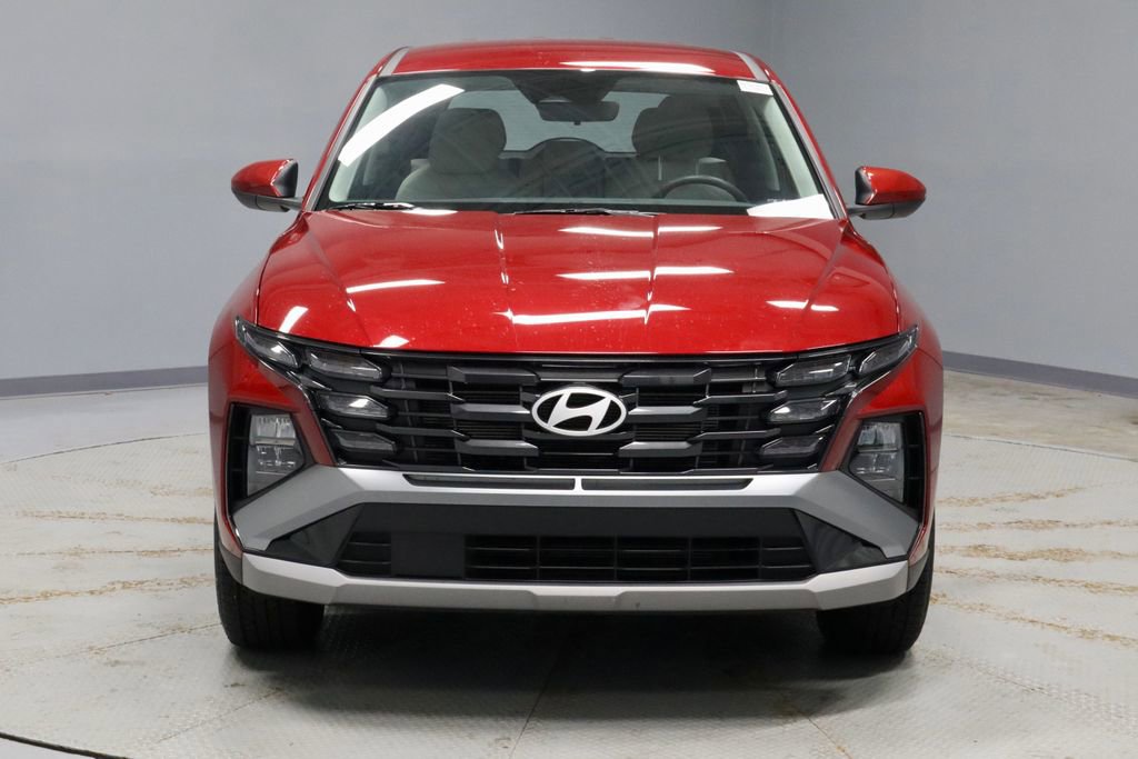 Used 2025 Hyundai Tucson SE AWD/4WD image 5