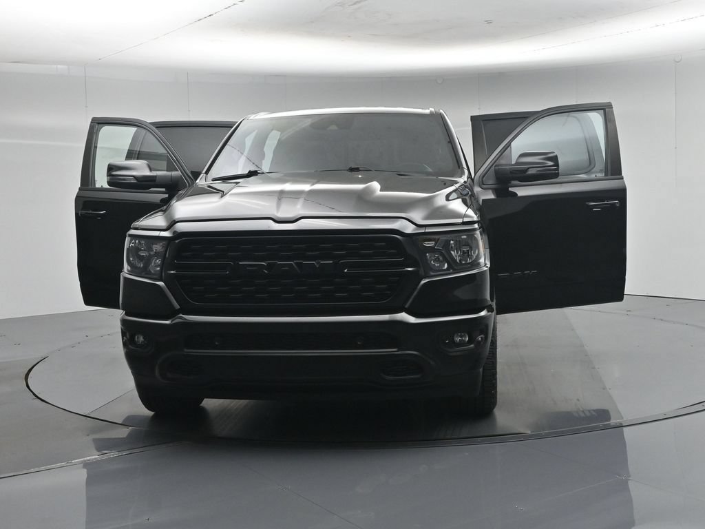 Used 2024 RAM 1500 Big Horn RWD image 32