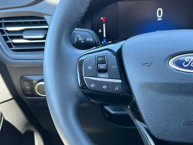 Certified 2023 Ford Escape Active AWD/4WD image 17
