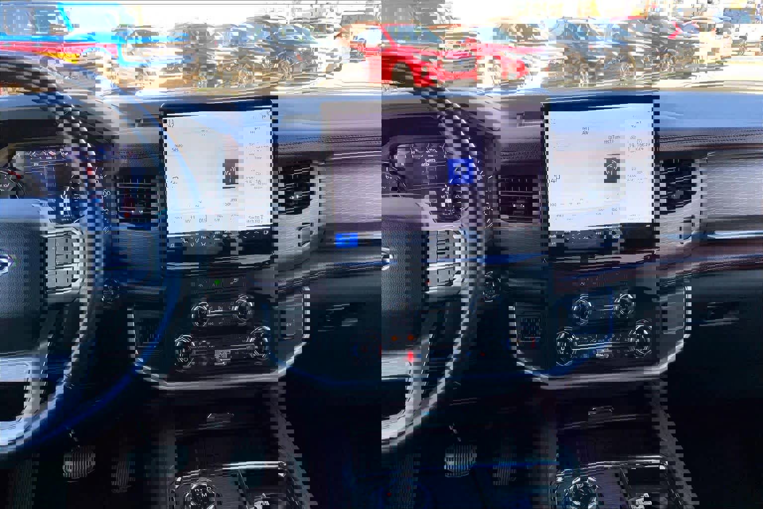 Certified 2024 Ford Expedition Limited image 9