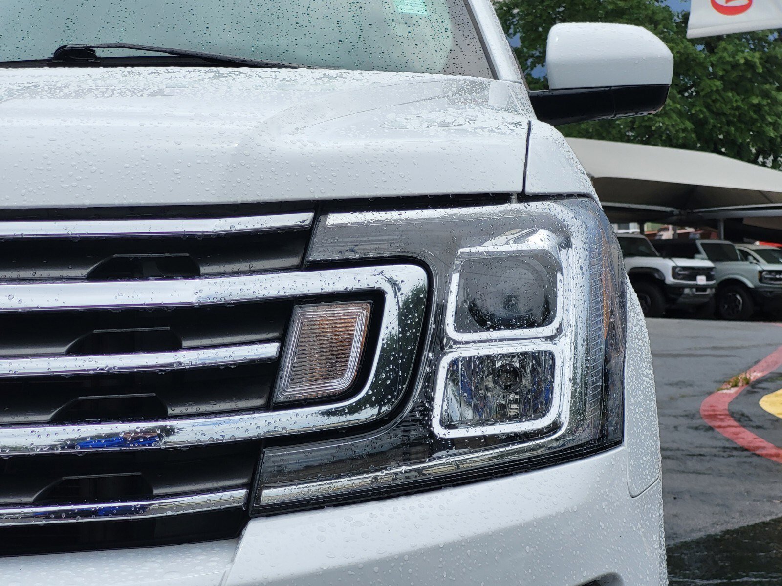 Certified 2021 Ford Expedition XLT RWD image 11
