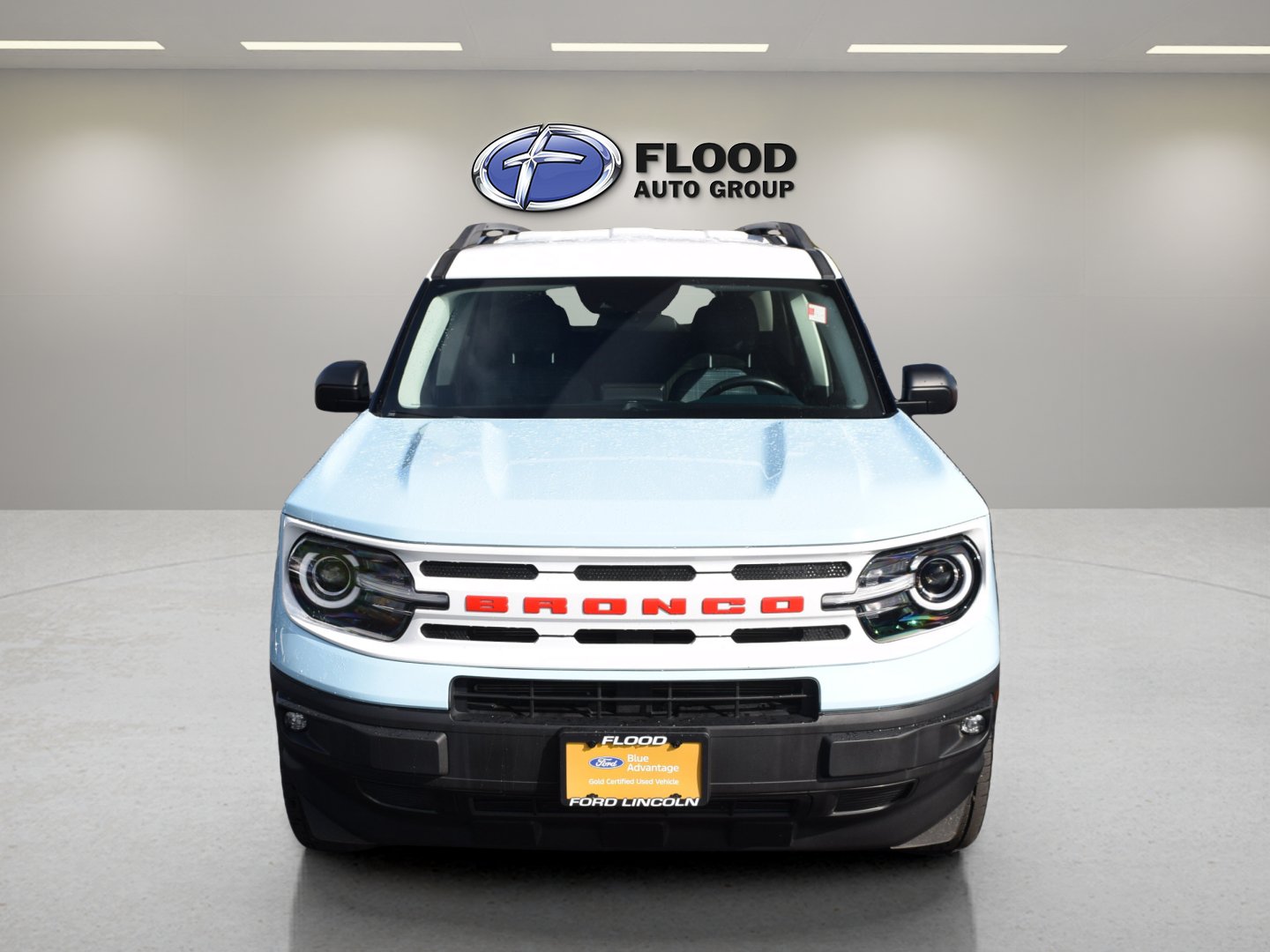 Certified 2023 Ford Bronco Sport Heritage w/ Heritage Convenience Package AWD/4WD image 2