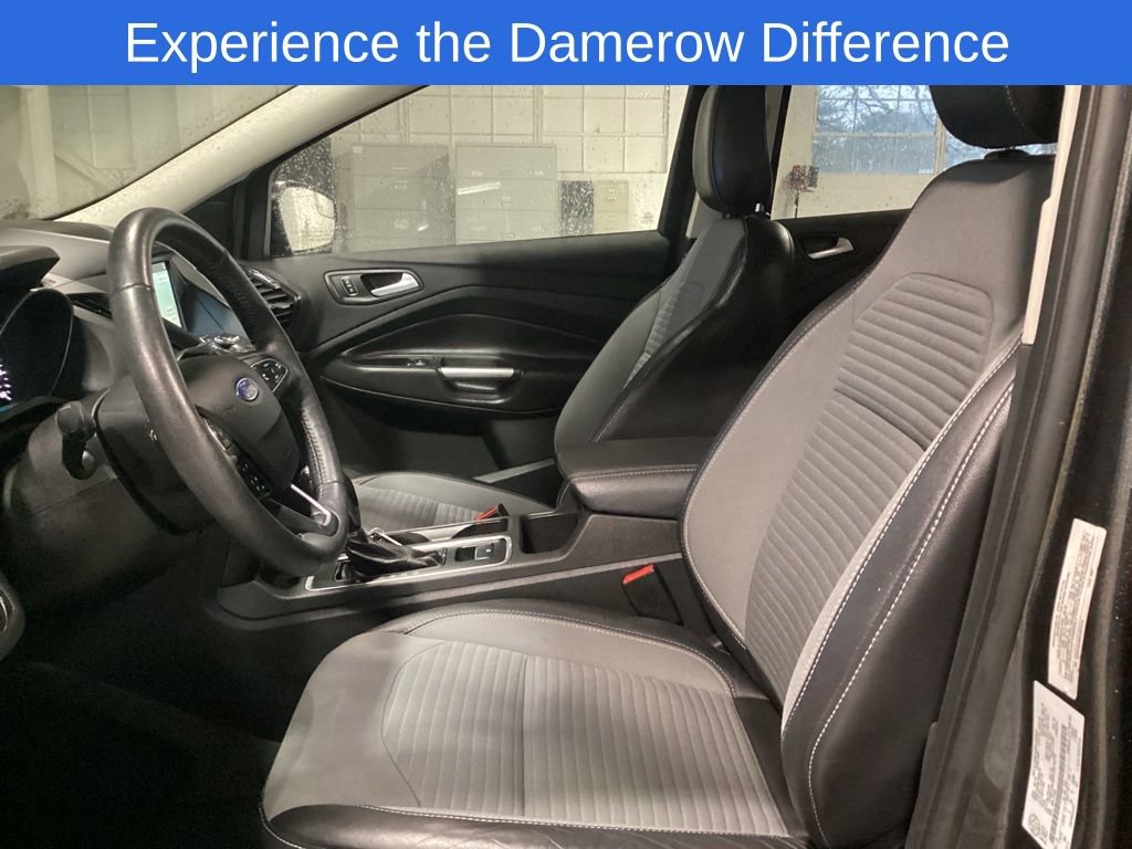 Certified 2019 Ford Escape Titanium image 11