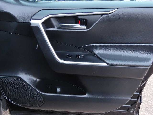 Used 2024 Toyota RAV4 XLE image 22
