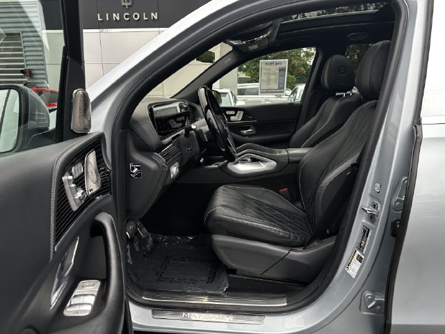 Used 2024 Mercedes-Benz Maybach GLS 600 4MATIC image 19