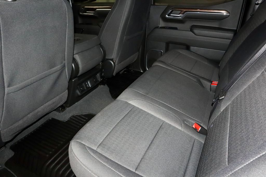 Used 2024 Chevrolet Silverado 1500 LT image 21