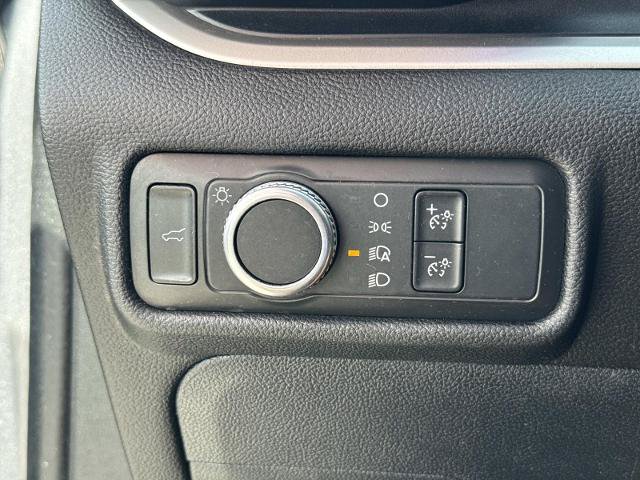 Certified 2021 Ford Explorer XLT RWD image 21