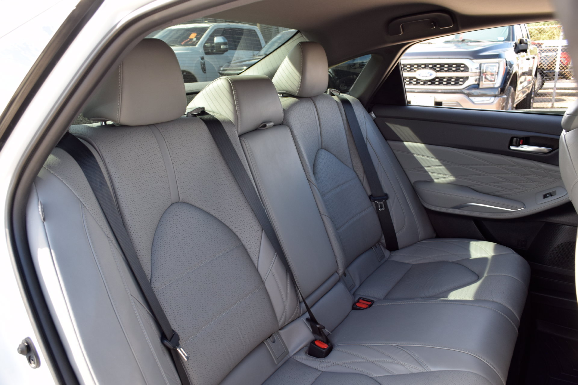 Used 2021 Toyota Avalon Limited w/ Advanced Safety Package FWD image 21