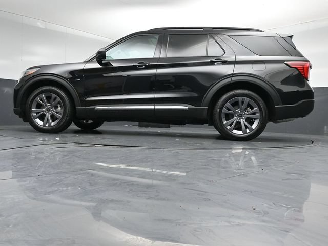 Certified 2025 Ford Explorer Active w/ Active Comfort Package AWD/4WD image 42