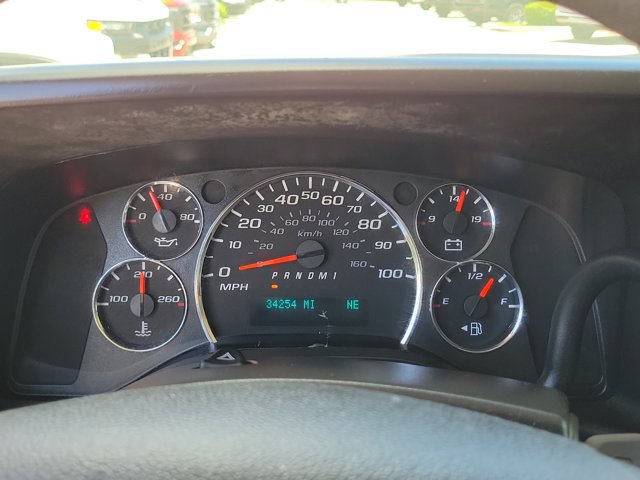 Used 2017 Chevrolet Express 3500 LT w/ LT Preferred Equipment Group RWD image 25