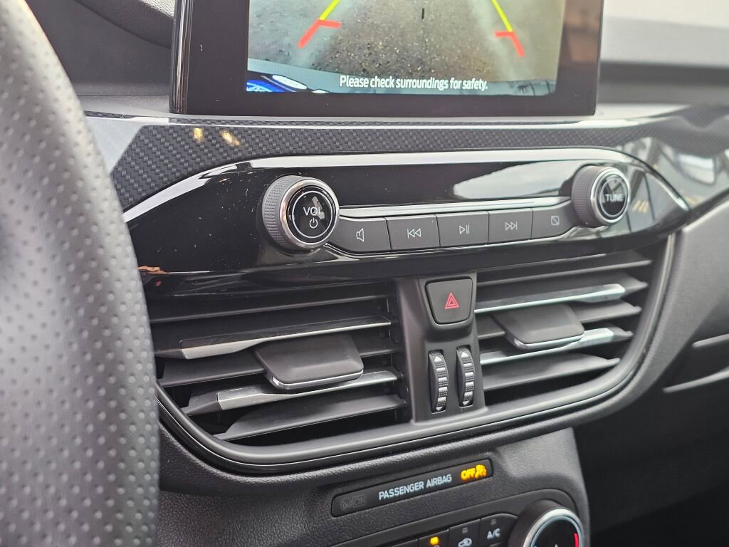 Certified 2025 Ford Escape ST-Line image 28