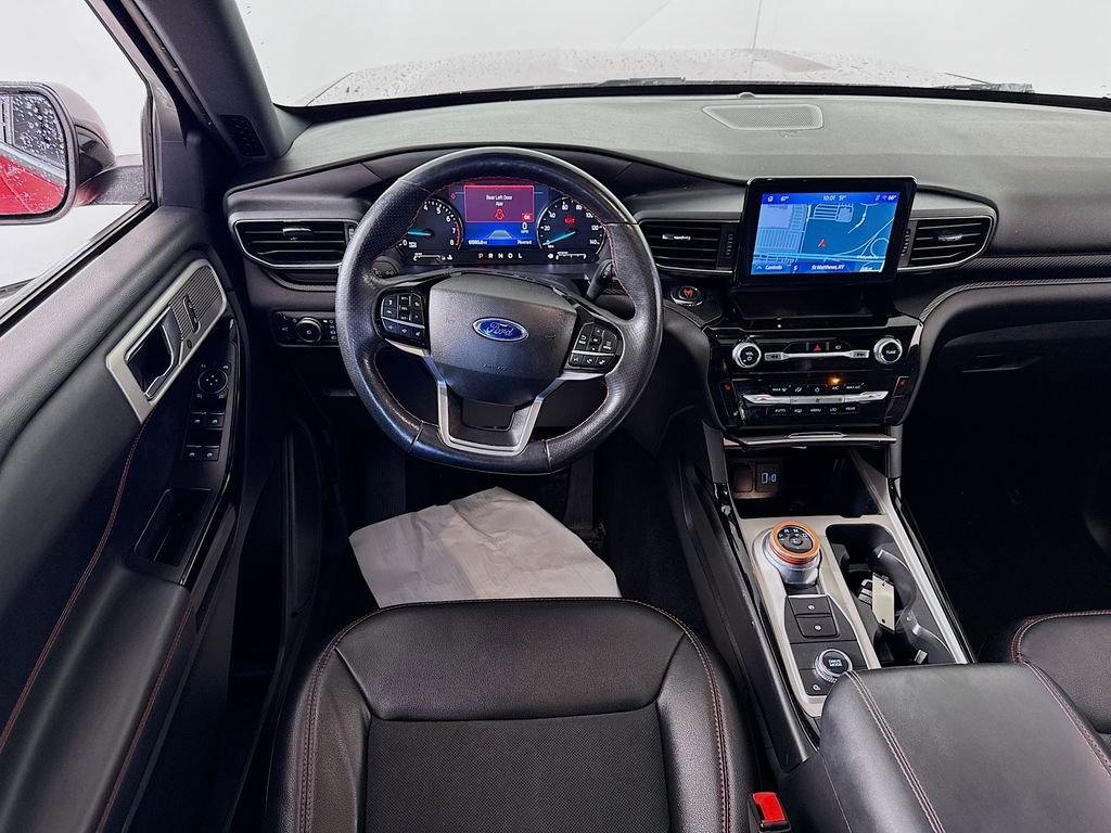 Certified 2022 Ford Explorer ST-Line w/ Class IV Trailer Tow Package image 26