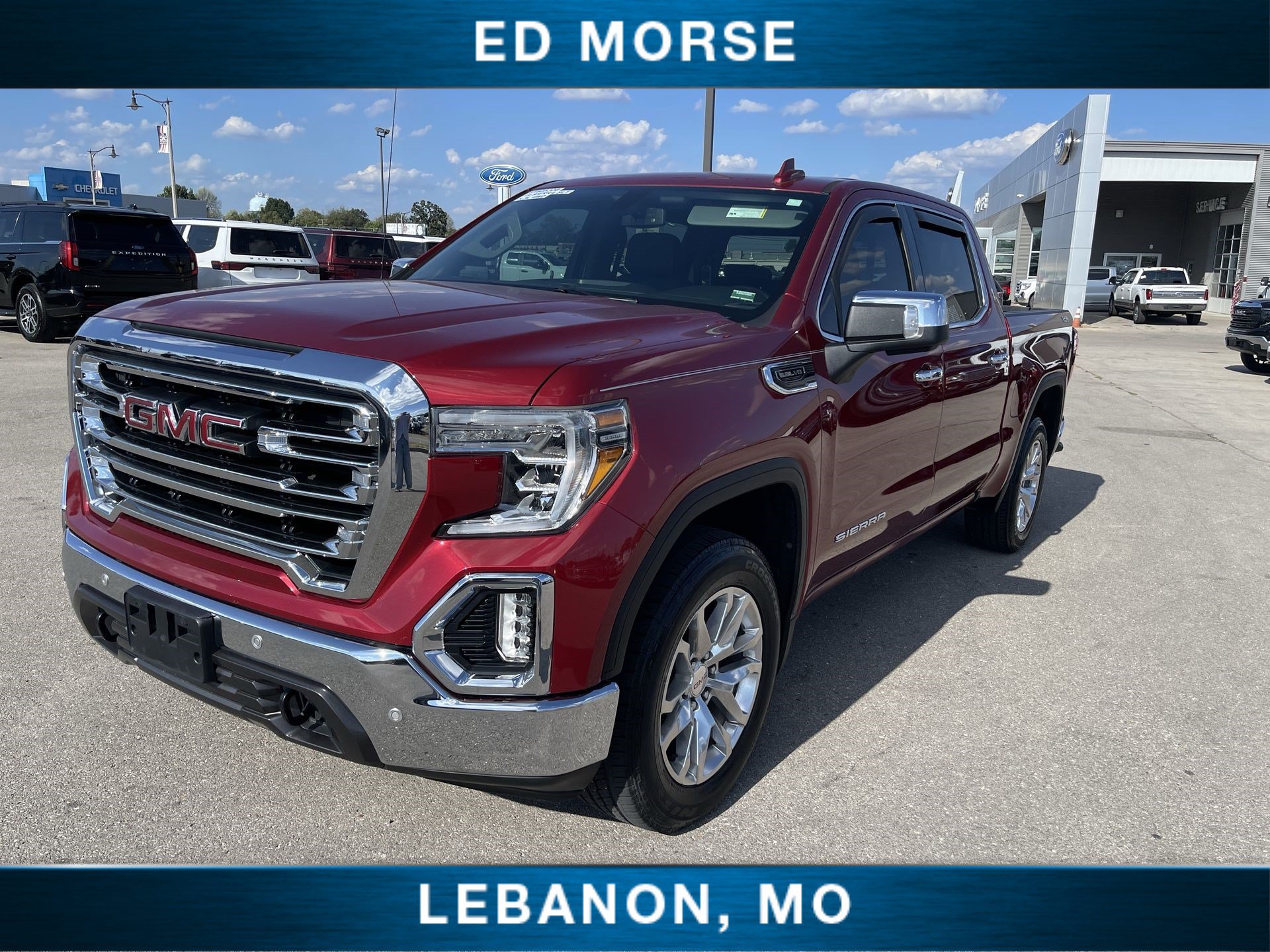 Used 2019 GMC Sierra 1500 SLT w/ SLT Premium Package AWD/4WD image 4