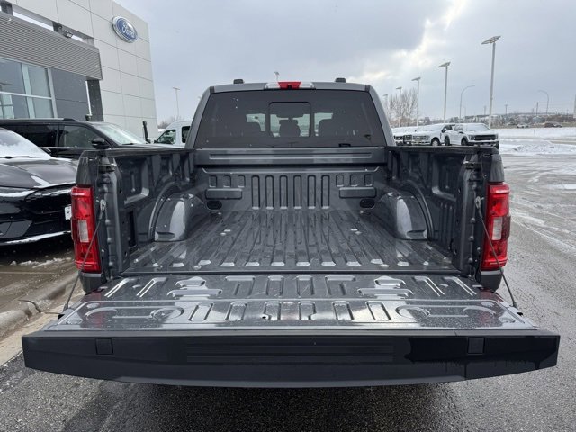 Certified 2022 Ford F150 XLT w/ Equipment Group 302A High image 38