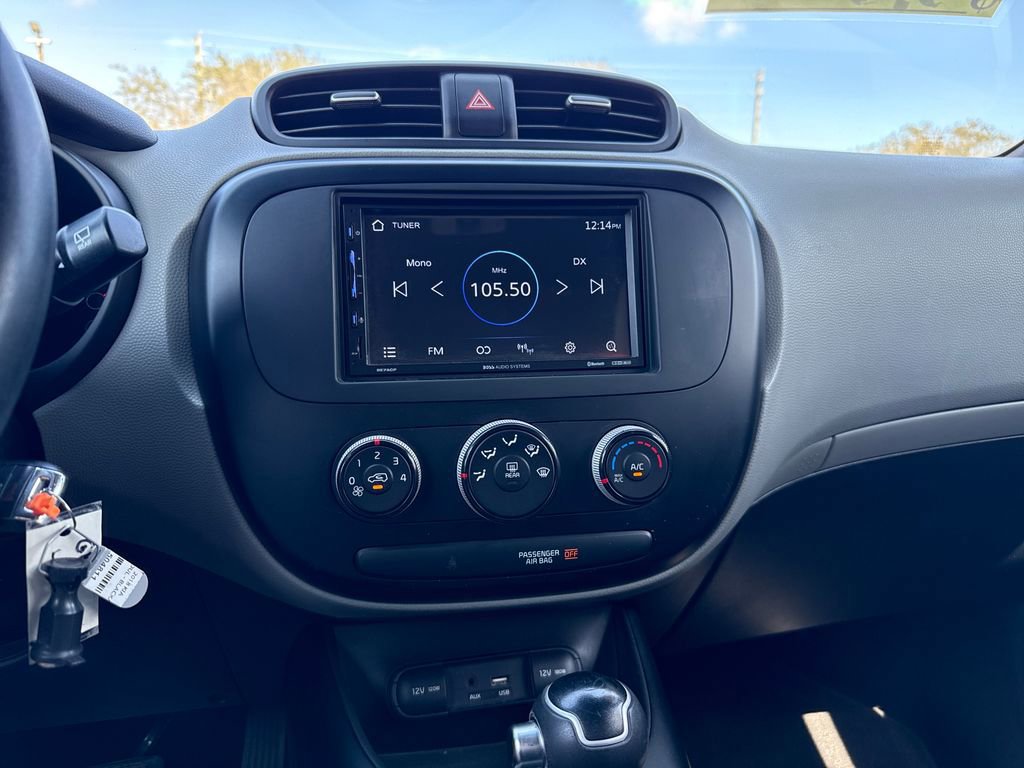 Used 2018 Kia Soul image 18